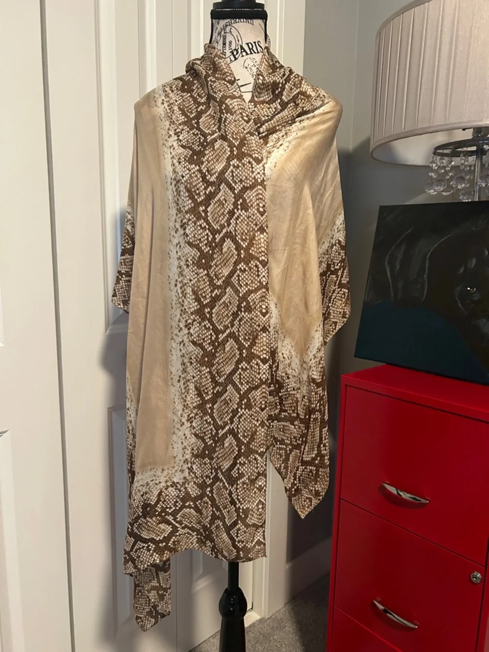 NWOT Neutral Snake Print Wrap Shawl